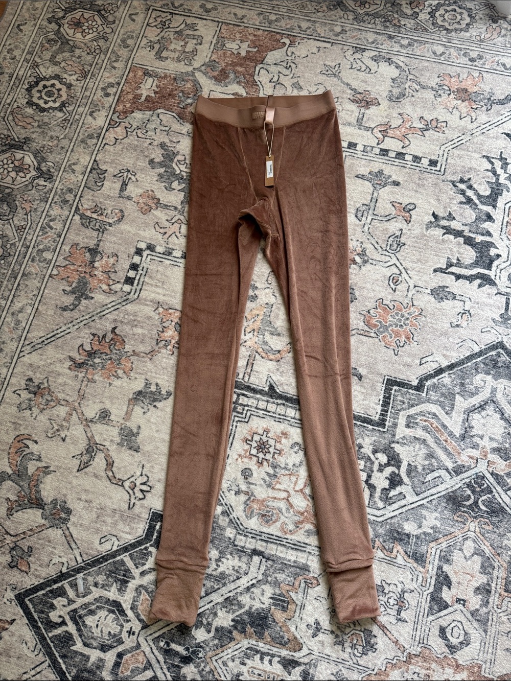 Skims  Velvet Leggings